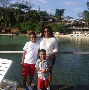 Meet your Posher, Henry